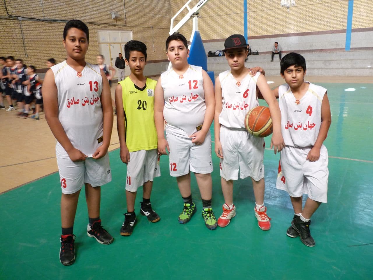 دبیرستان غیردولتی سردار شهید حاج عبدالستار قنواتی پور (متوسطه اول)